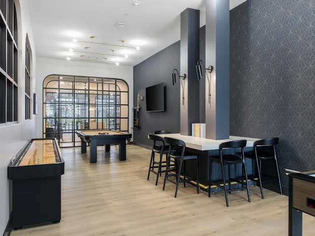 $4,500 | 250 McHenry Road, Unit C1, Buffalo Grove, IL 60089