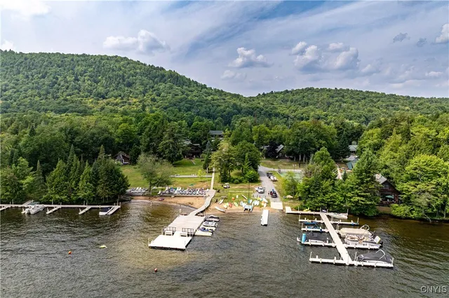 $1,299,900 | 112 Holiday Drive, Webb, NY 13420