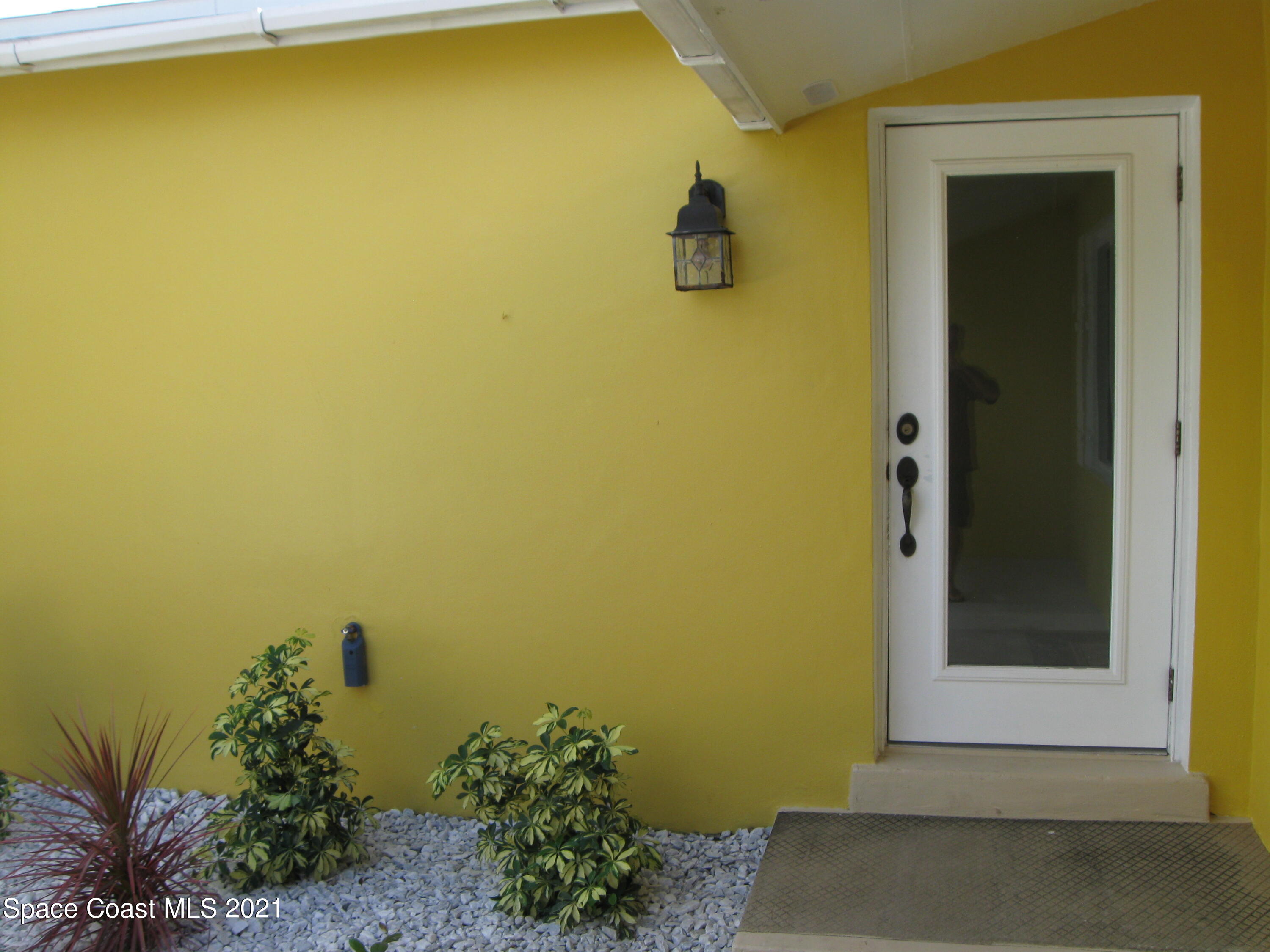 770 Sandgate Street Merritt Island, FL 32953 - Photo 21 of 22 a view of a small space