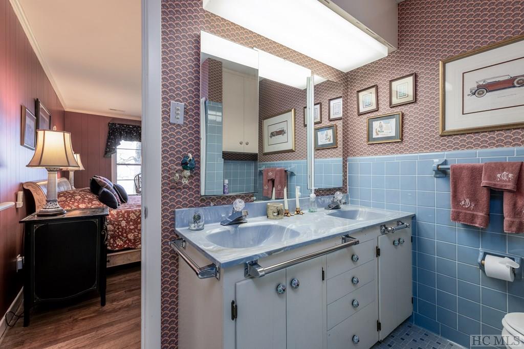 742 Klein Road Highlands, NC 28741 - Photo 39 of 51 Gallery Image 39