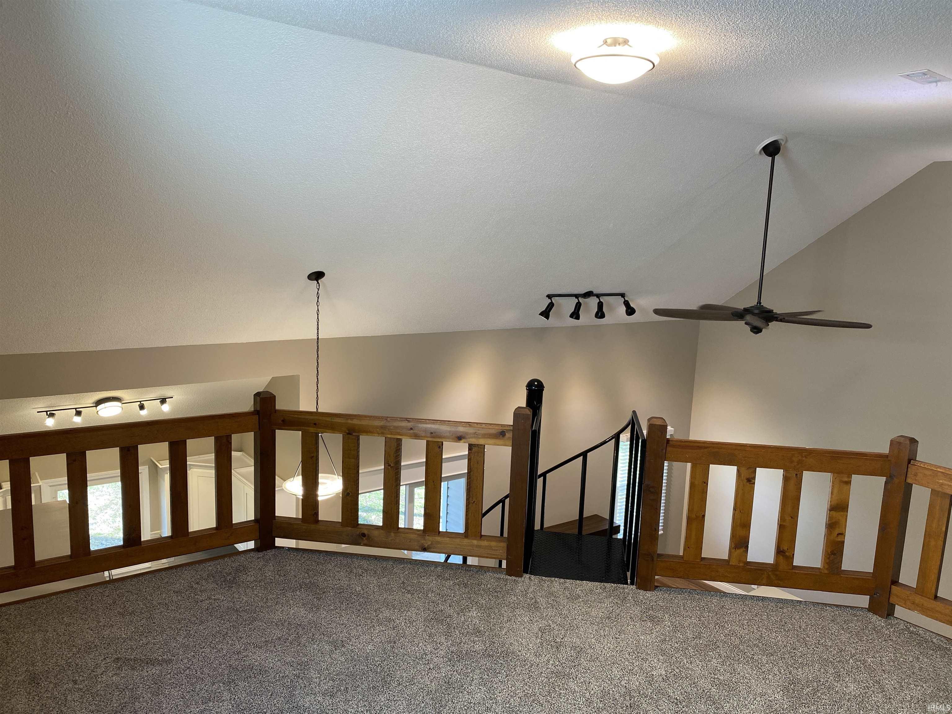 5902 Lisa Lane Newburgh, IN 47630 - Photo 17 of 18
