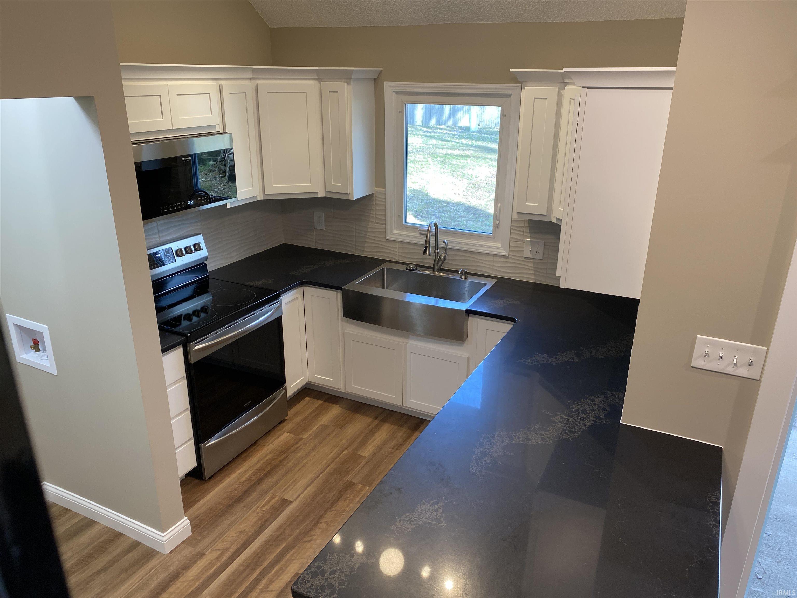 5902 Lisa Lane Newburgh, IN 47630 - Photo 6 of 18