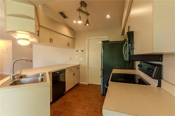 $275,000 | 94 Lake Daisy Boulevard, Winter Haven, FL 33884
