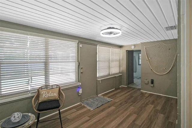 $4,300 | 2403 19th Avenue West, Bradenton, FL 34205