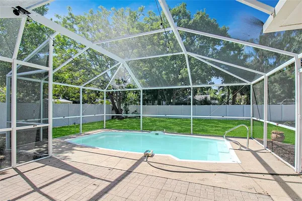 $4,300 | 2403 19th Avenue West, Bradenton, FL 34205