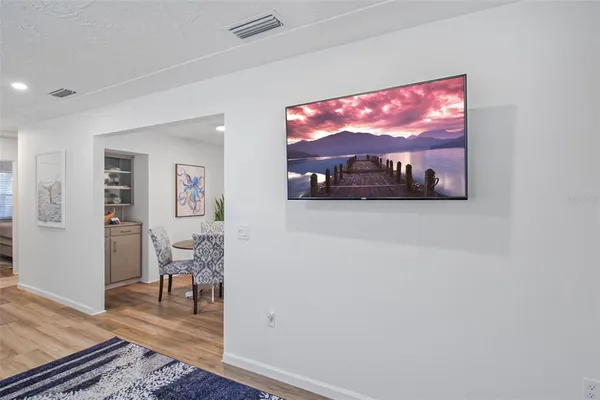 $4,300 | 2403 19th Avenue West, Bradenton, FL 34205