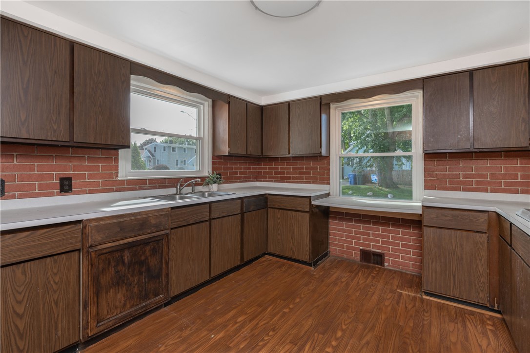 26 Galena Street Rochester, NY 14612 - Photo 16 of 45