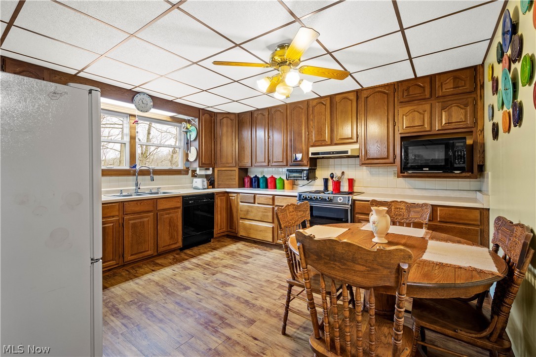 550 Middle Run Road Chester, WV 26034 - Photo 5 of 29