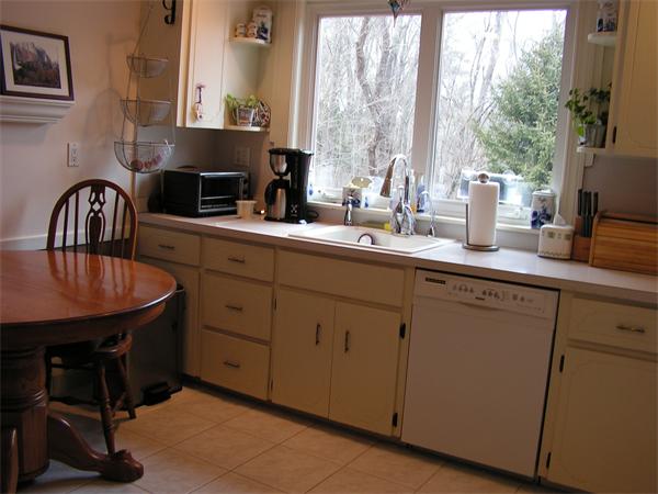 281 Walpole Street Canton, MA 02021 - Photo 4 of 22 Gallery Image 4