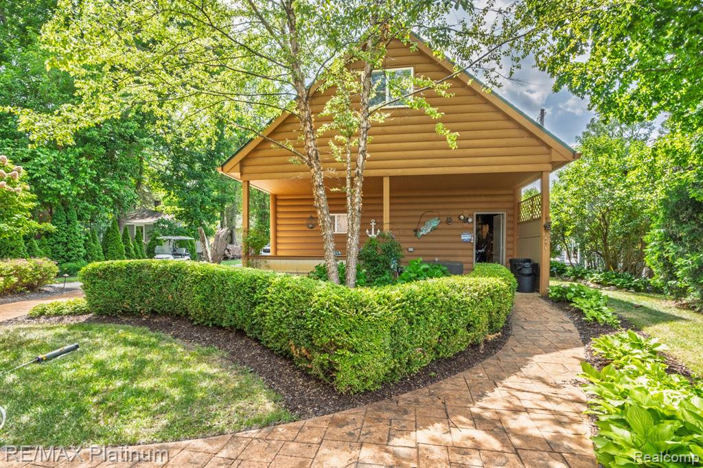 2757 South Hacker Road Brighton, MI 48114 - Photo 41 of 59
