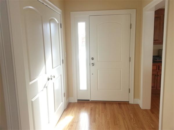 79 Red Maple Run, Unit 79 Norfolk, MA 02056 - Photo 2 of 21 Gallery Image 2