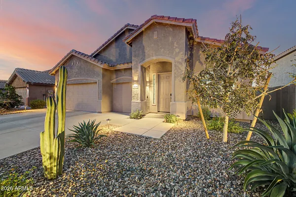 $659,900 | 7236 West Paradise Lane, Peoria, AZ 85382