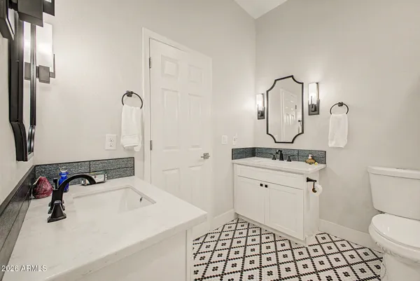 $659,900 | 7236 West Paradise Lane, Peoria, AZ 85382