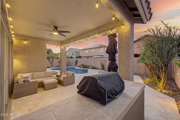 $659,900 | 7236 West Paradise Lane, Peoria, AZ 85382