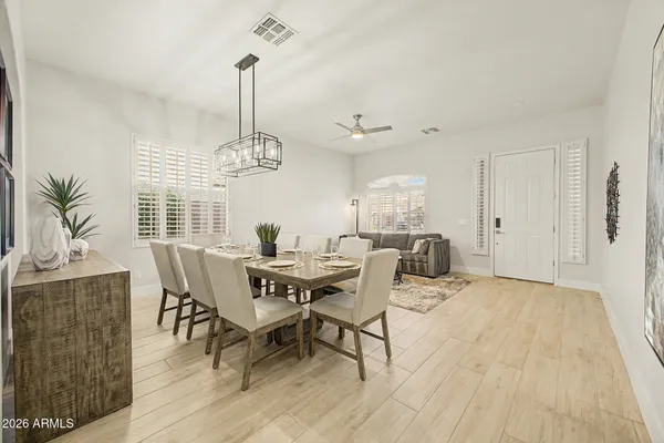 $659,900 | 7236 West Paradise Lane, Peoria, AZ 85382