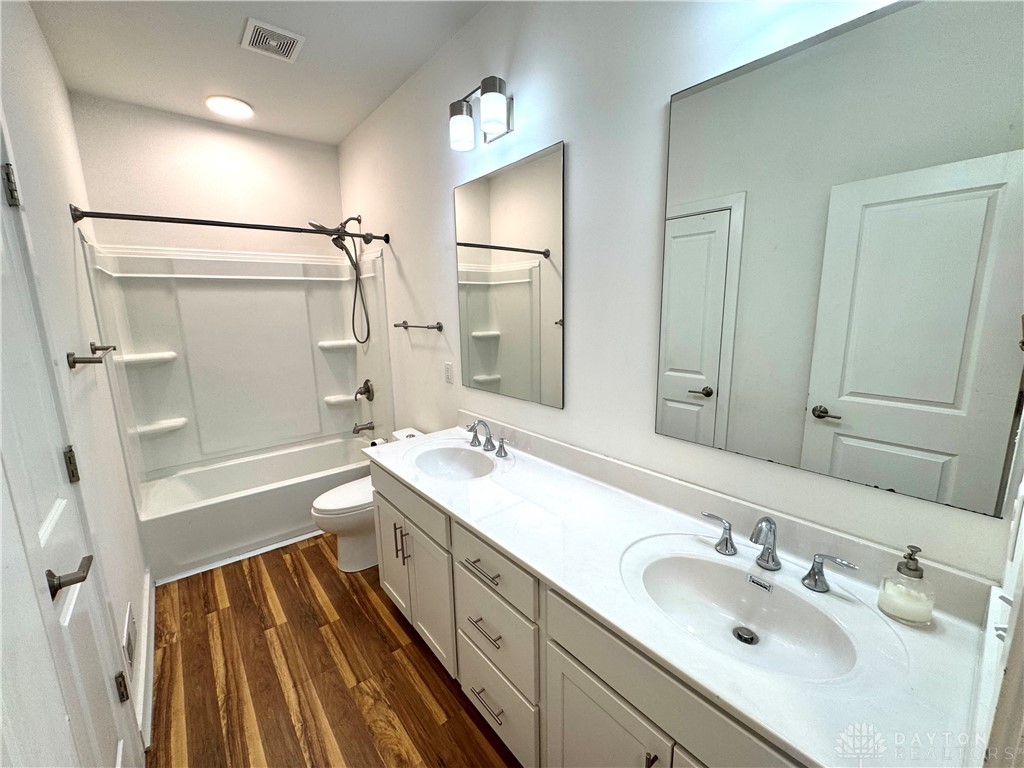 559 East Foster-Maineville Road Maineville, OH 45039 - Photo 15 of 18 Gallery Image 15