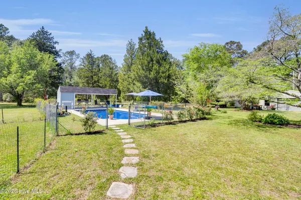 $725,000 | 215 Croatan Lane, New Bern, NC 28562