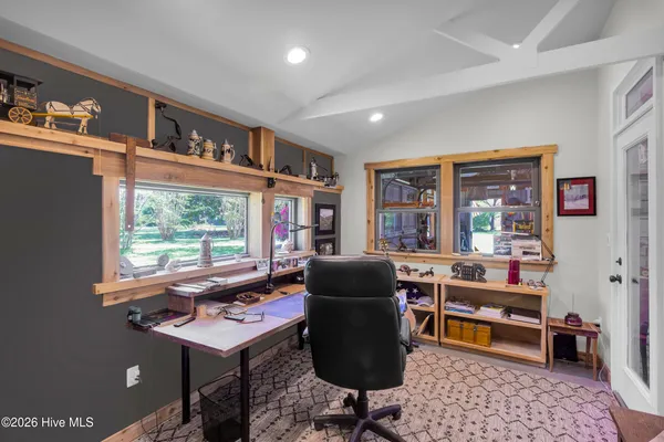 $725,000 | 215 Croatan Lane, New Bern, NC 28562