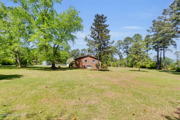 $725,000 | 215 Croatan Lane, New Bern, NC 28562