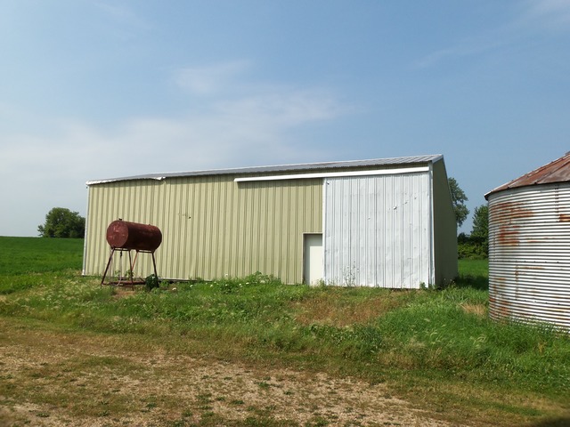 17419 Hebron Road Harvard, IL 60033 - Photo 10 of 22