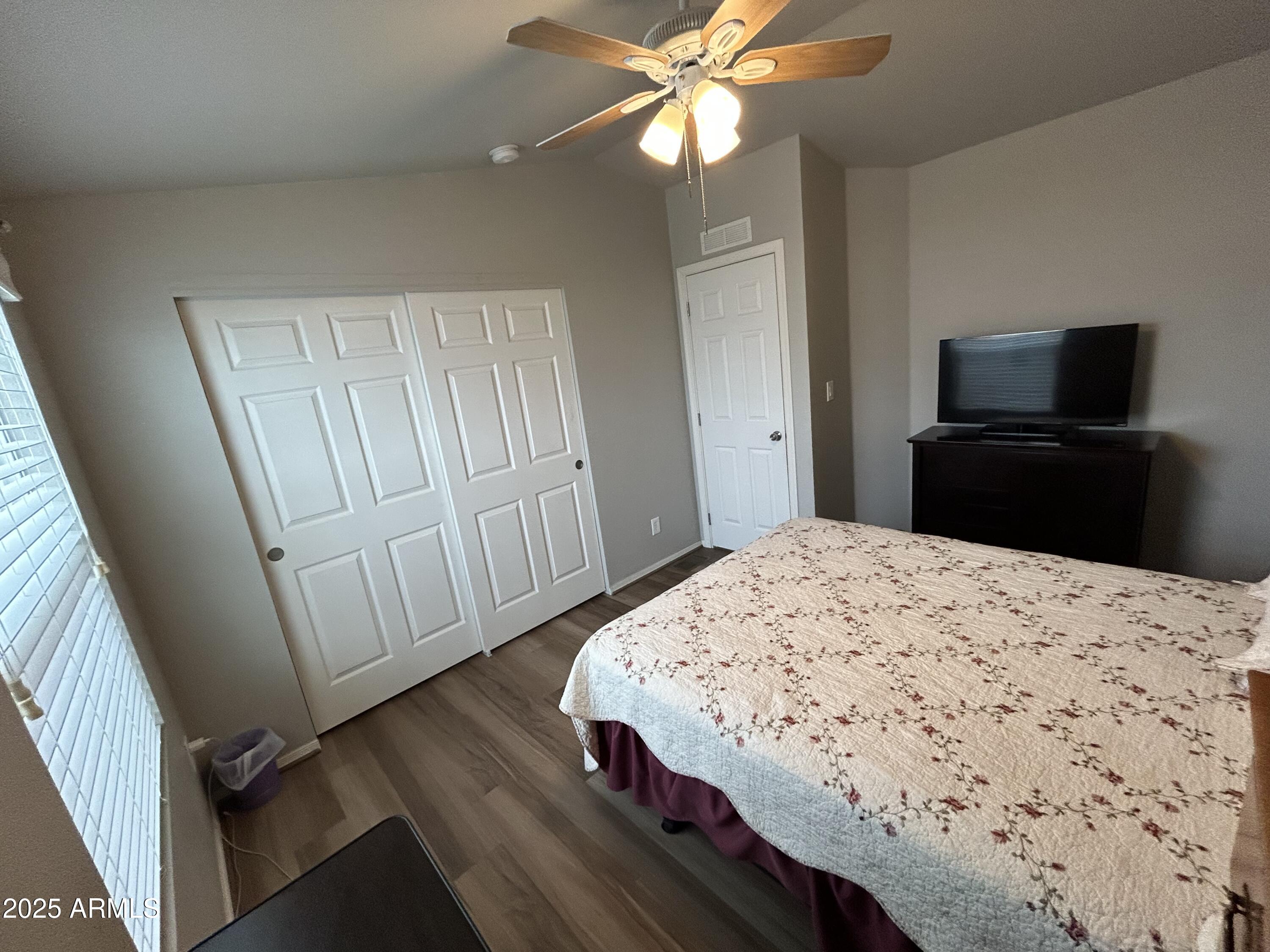 11101 East University Drive, Unit 171 Apache Junction, AZ 85120 - Photo 25 of 68 guest 6