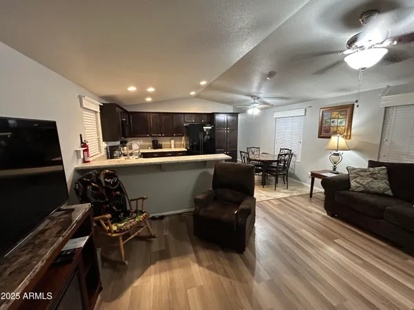 $83,500 | 11101 East University Drive, Unit 171, Apache Junction, AZ 85120