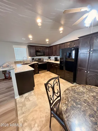 $83,500 | 11101 East University Drive, Unit 171, Apache Junction, AZ 85120