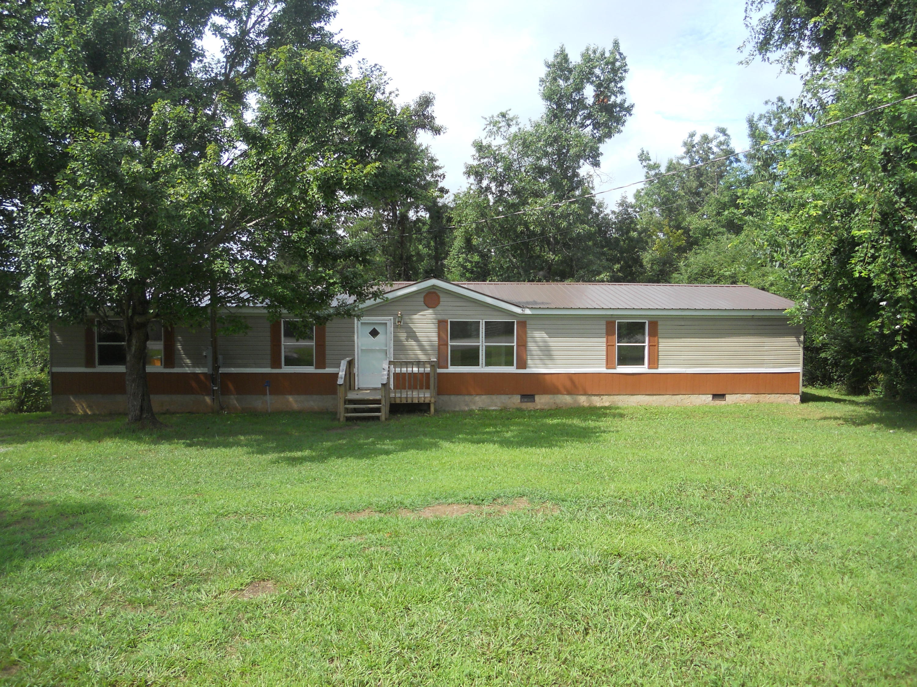 3152 Martha Washington Road Clarkrange, TN 38553 - Photo 1 of 22 001