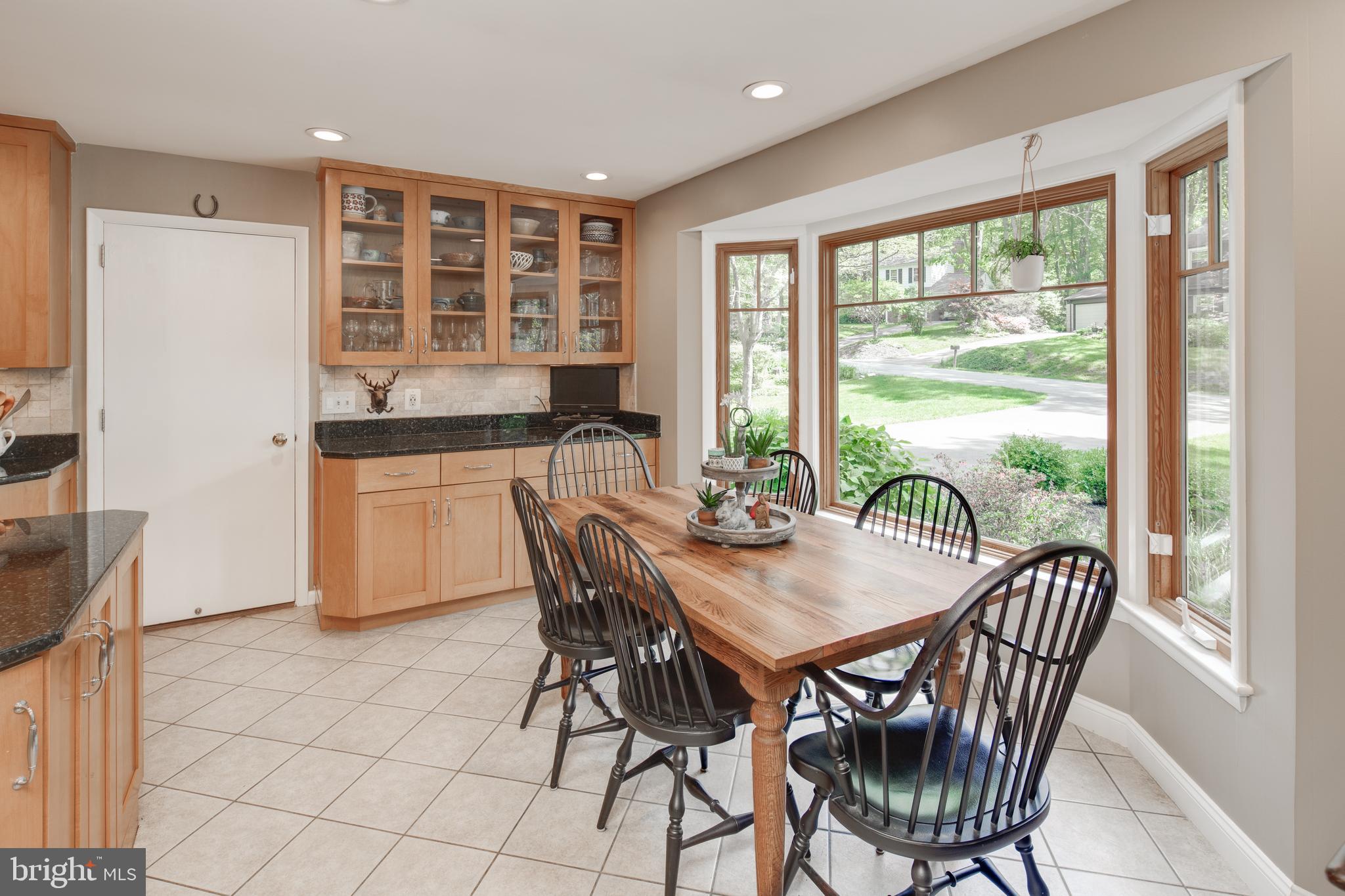 2422 Silver Fox Lane Reston, VA 20191 - Photo 14 of 40