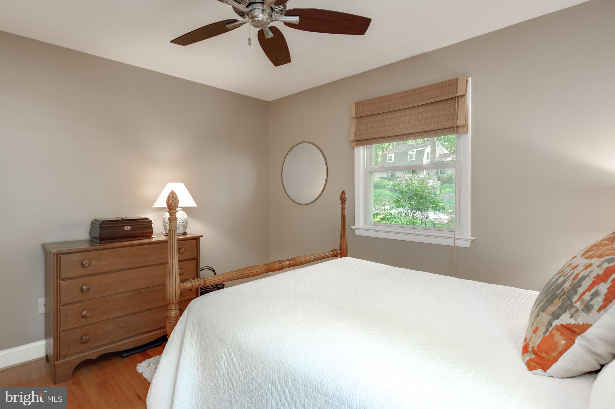 2422 Silver Fox Lane Reston, VA 20191 - Photo 22 of 40