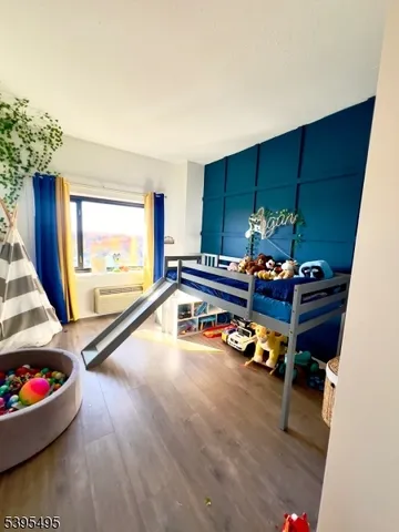 a kid room with toys
