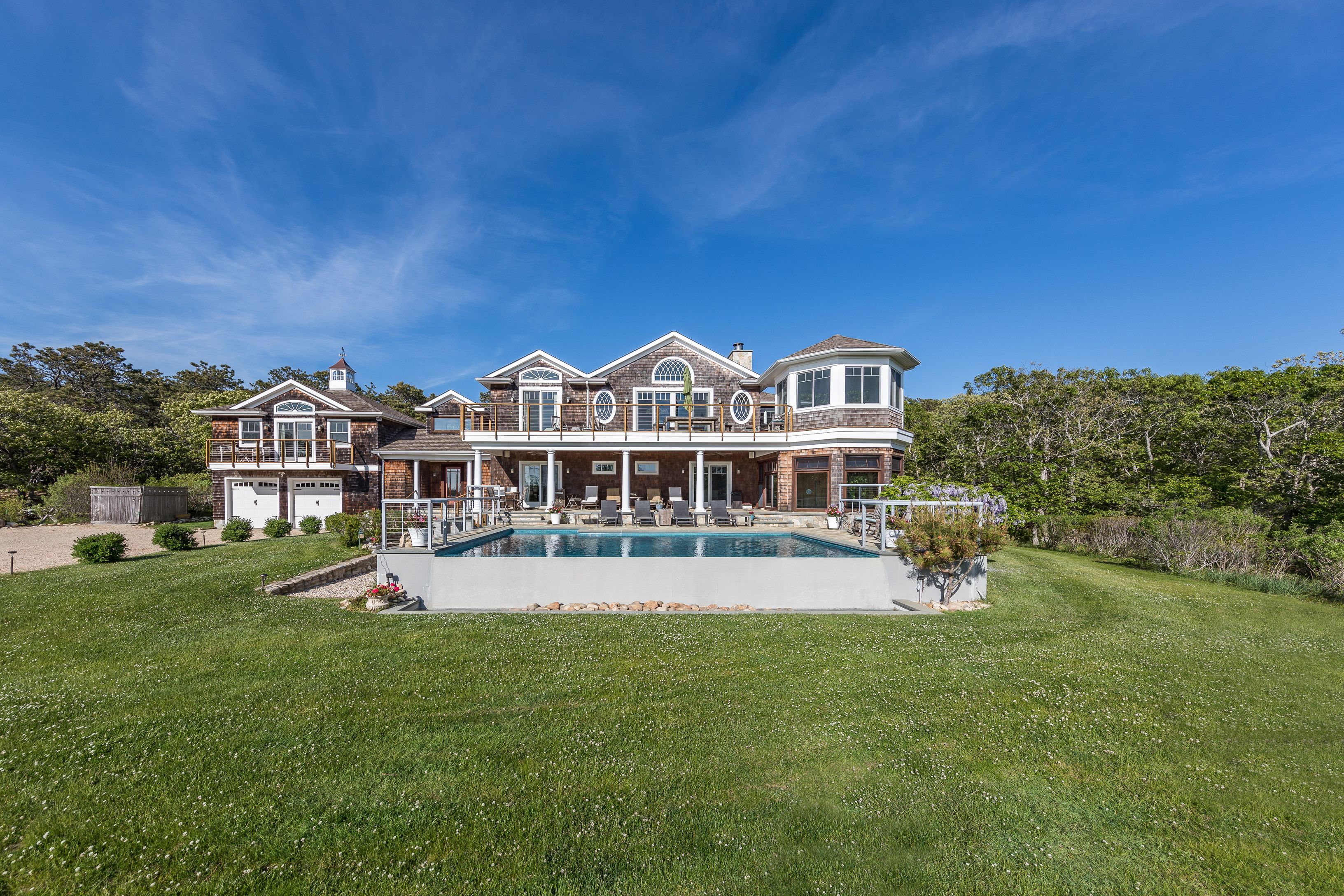 90 Napeague Harbor Road Montauk, NY 11954 - Photo 2 of 27