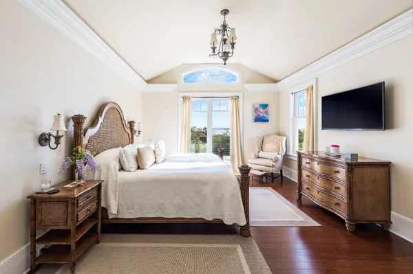 $95,000 | 90 Napeague Harbor Road, Montauk, NY 11954