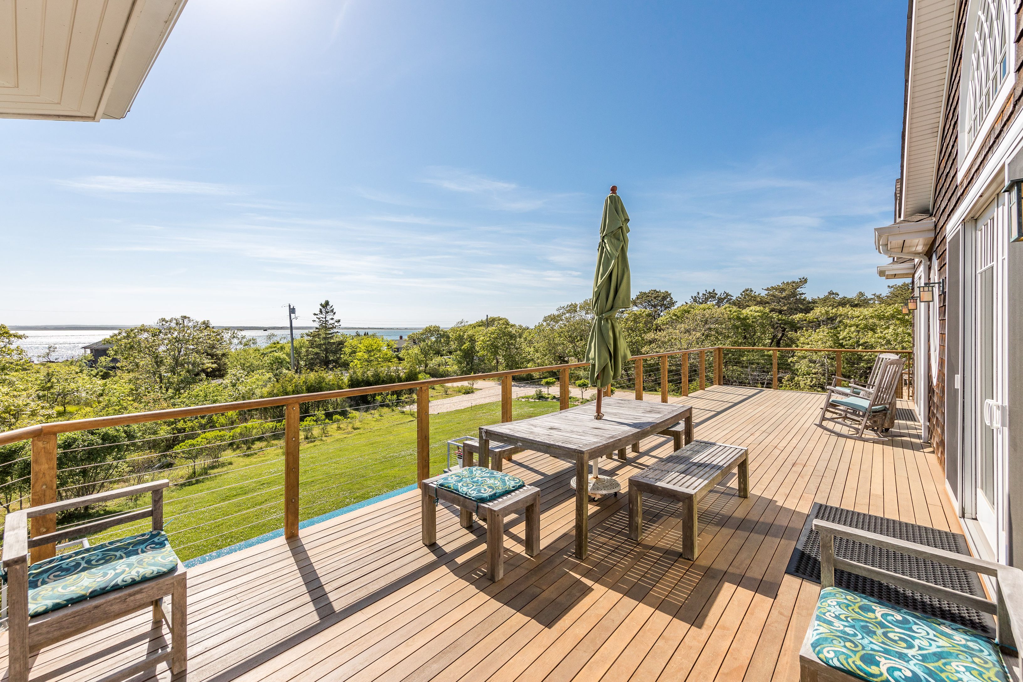 90 Napeague Harbor Road Montauk, NY 11954 - Photo 6 of 27