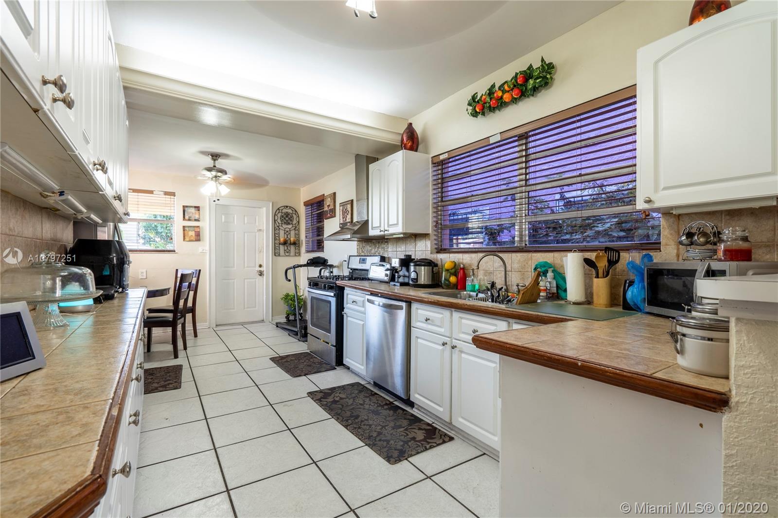 2028 Southwest 5th Street Miami, FL 33135 - Photo 10 of 26 Gallery Image 10