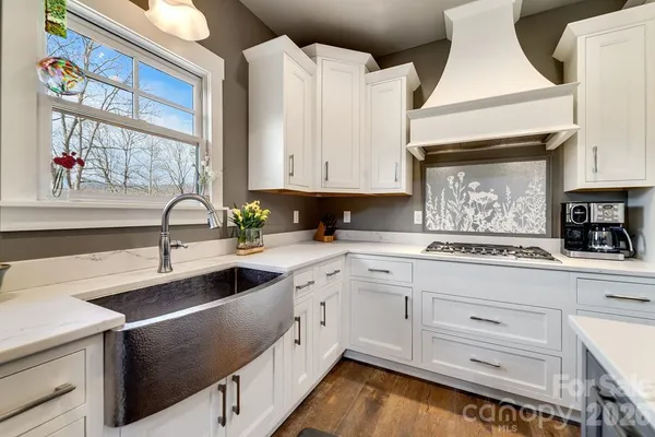 $1,250,000 | 117 Amberleaf Way, Cullowhee, NC 28723