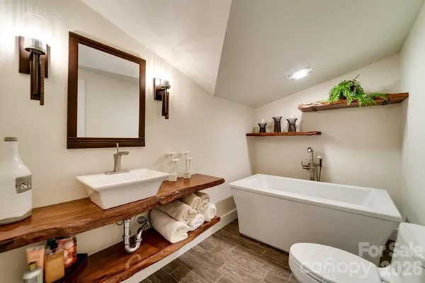 $1,250,000 | 117 Amberleaf Way, Cullowhee, NC 28723