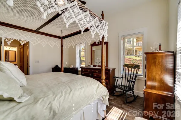 $1,250,000 | 117 Amberleaf Way, Cullowhee, NC 28723