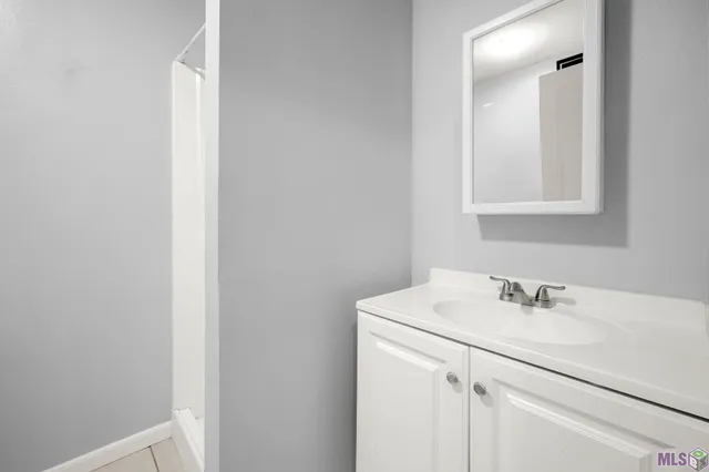 $1,900 | Undisclosed Address, Denham Springs, LA 70726