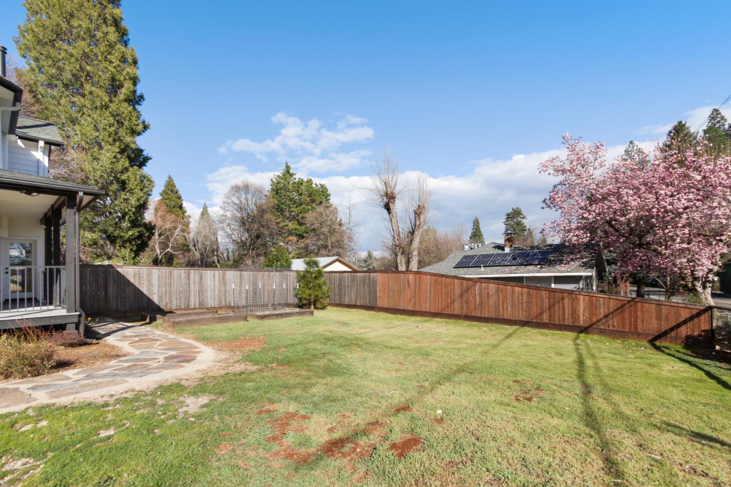 12930 Ridge Road Grass Valley, CA 95945 - Photo 46 of 62 a view of a backyard with a small cabin