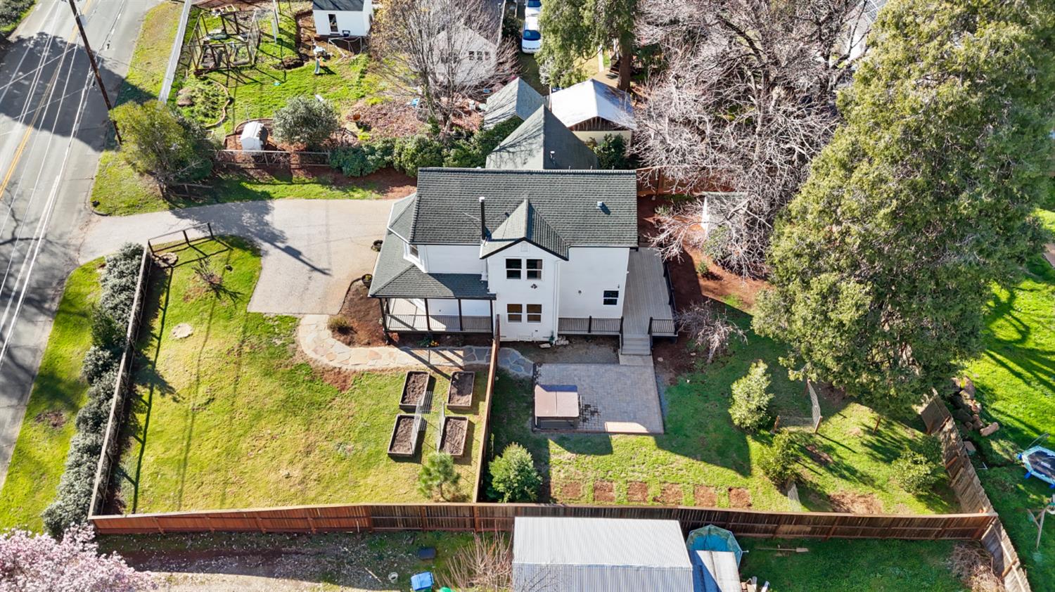 12930 Ridge Road Grass Valley, CA 95945 - Photo 61 of 62 an aerial view of a house with swimming pool