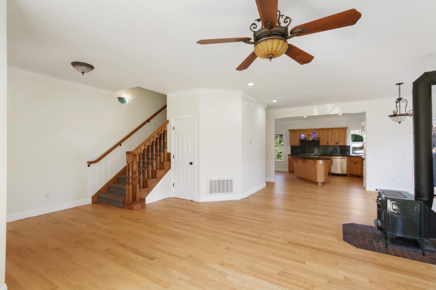 12930 Ridge Road Grass Valley, CA 95945 - Photo 10 of 62 a view of entryway and hall with wooden floor