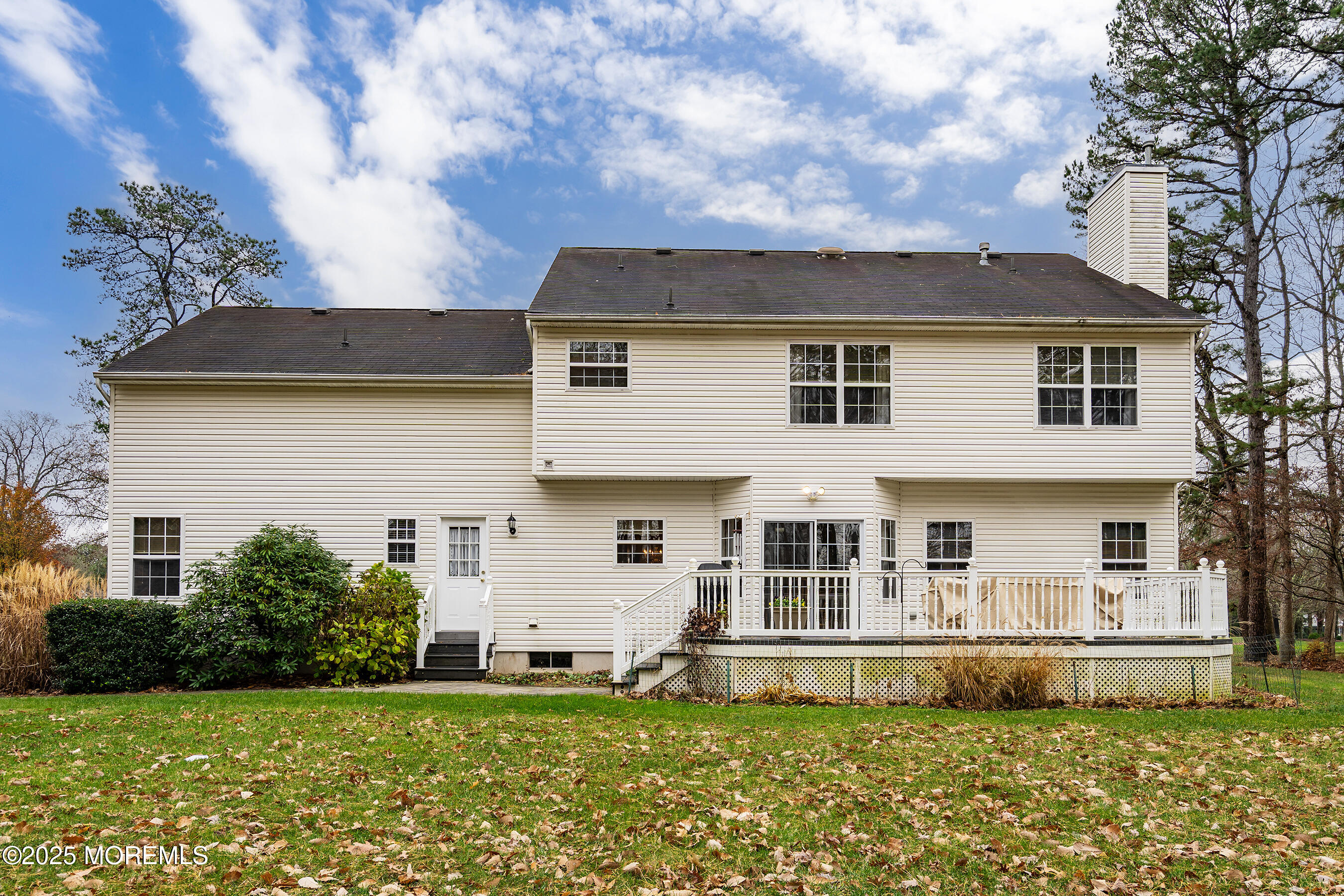 18 Serendipity Drive Jackson, NJ 08527 - Photo 38 of 46 a front view of a house with a garden