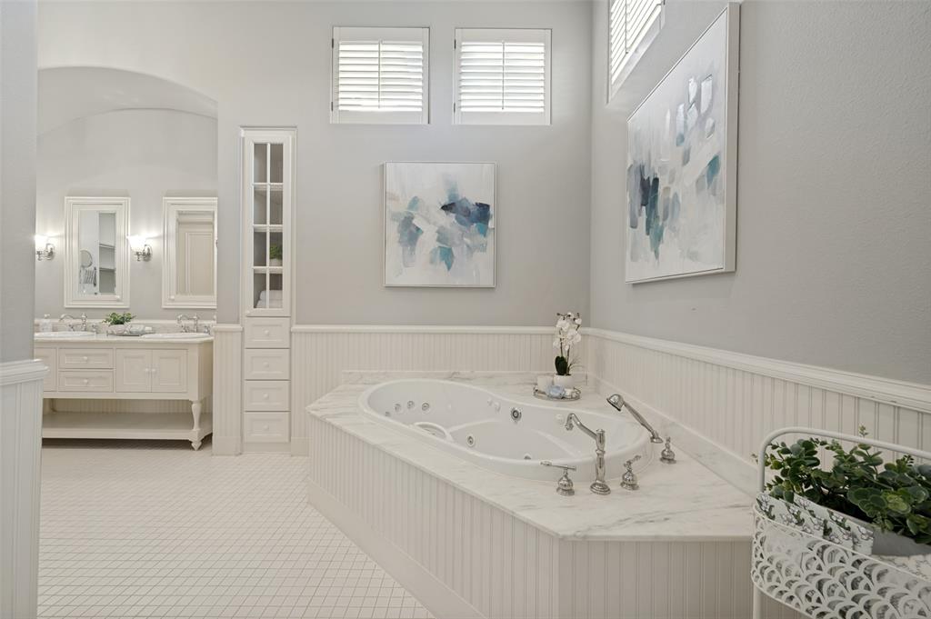6 Cypress Point Frisco, TX 75034 - Photo 21 of 39 Primary Bath
