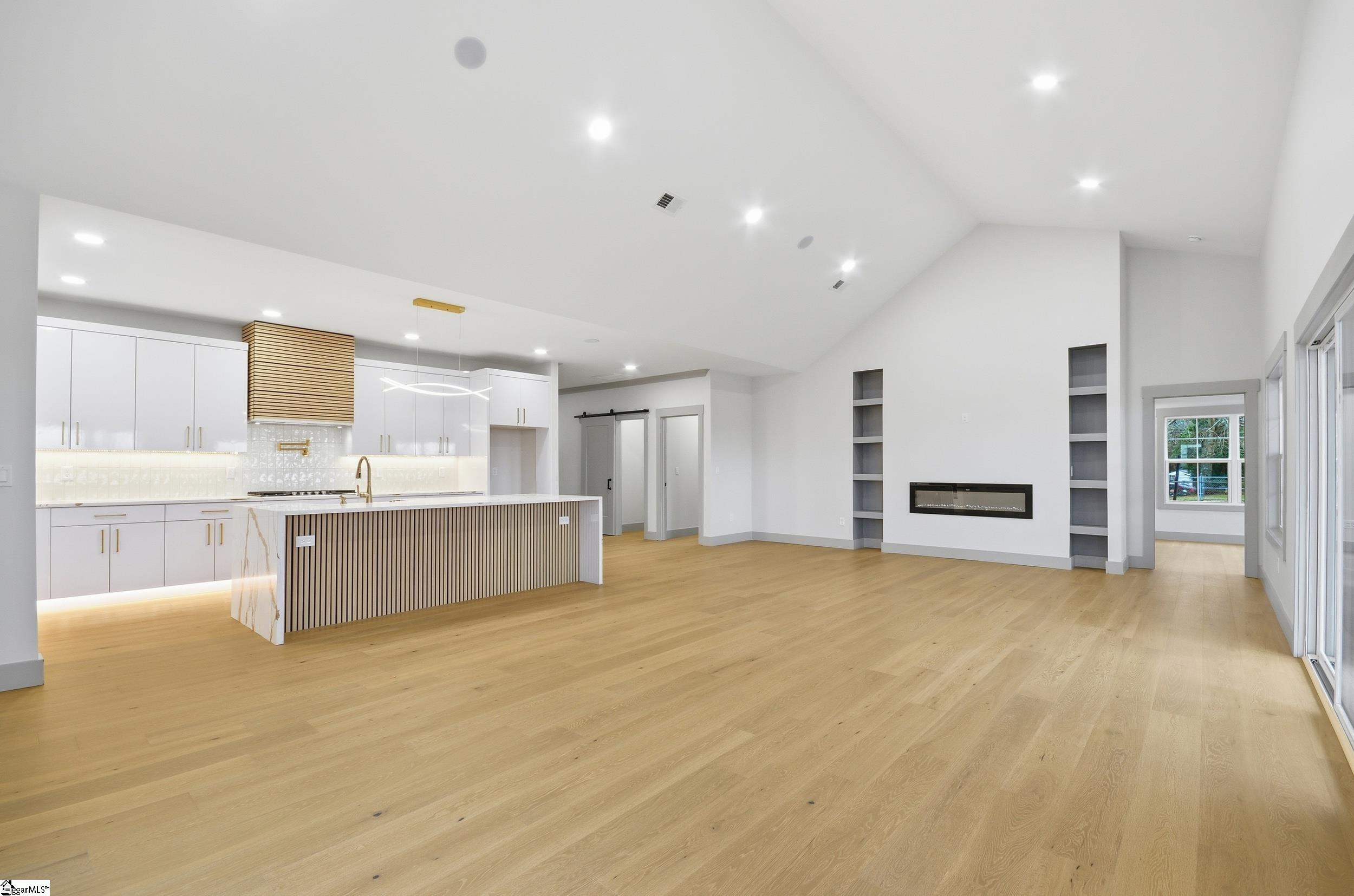 301 Jacquline Lane Greenville, SC 29607 - Photo 12 of 44