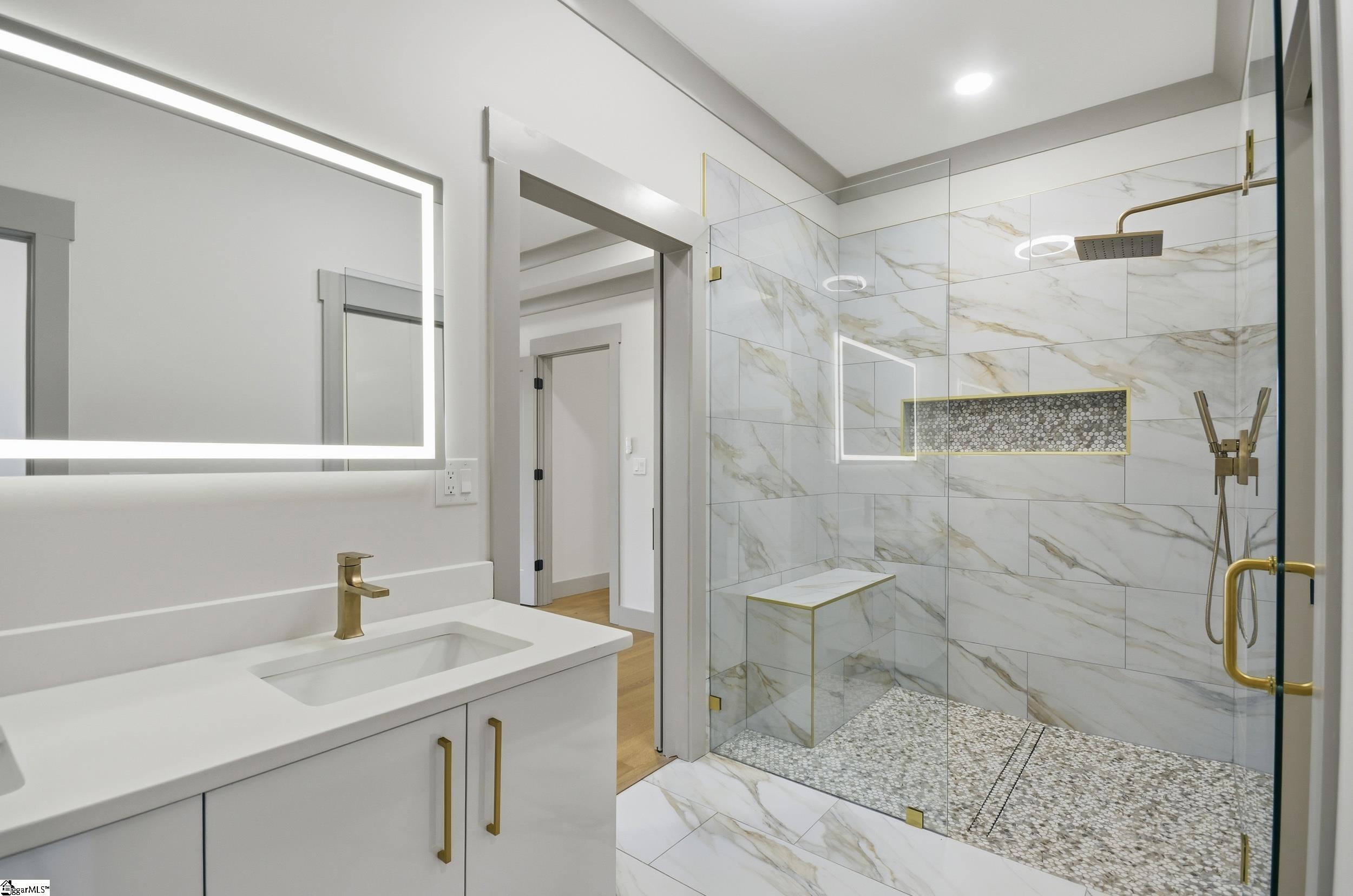 301 Jacquline Lane Greenville, SC 29607 - Photo 16 of 44