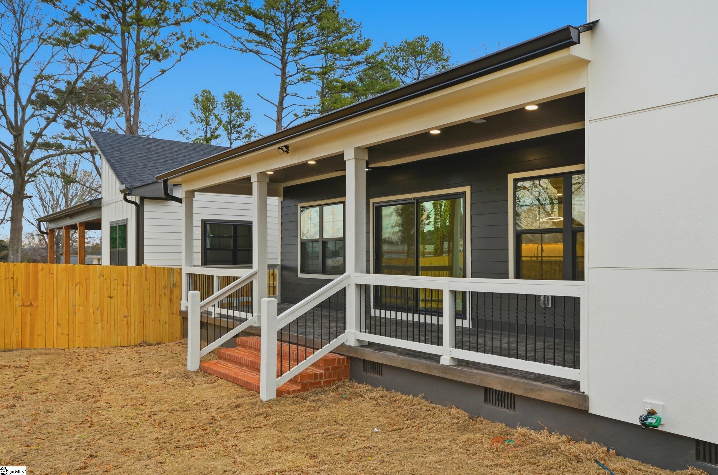 301 Jacquline Lane Greenville, SC 29607 - Photo 34 of 44