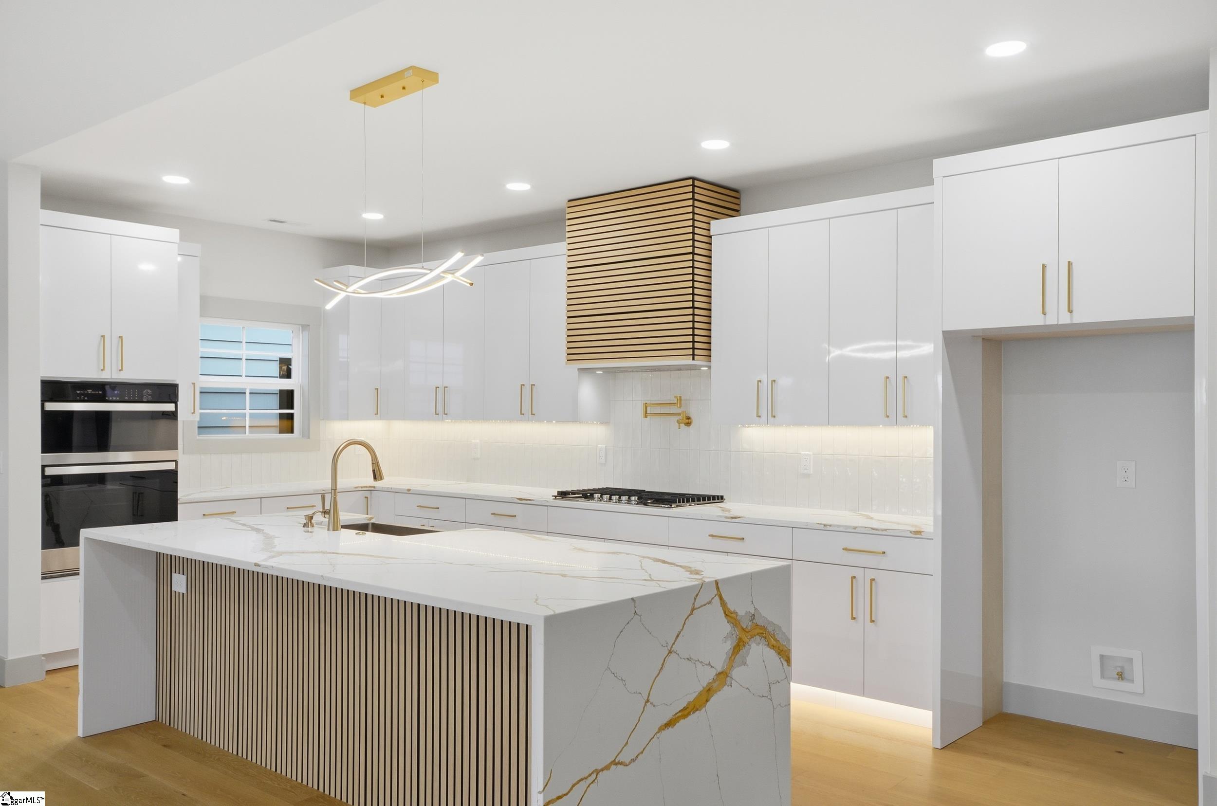 301 Jacquline Lane Greenville, SC 29607 - Photo 6 of 44