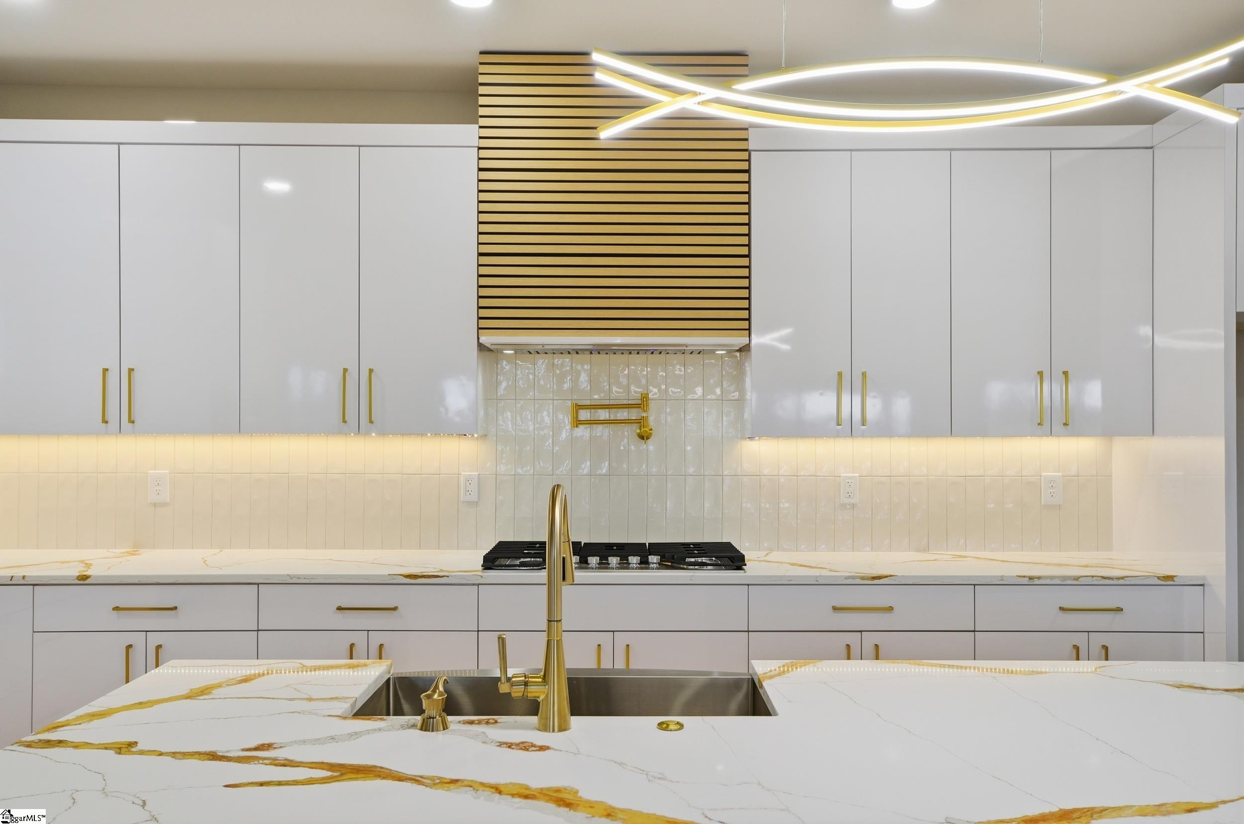 301 Jacquline Lane Greenville, SC 29607 - Photo 7 of 44