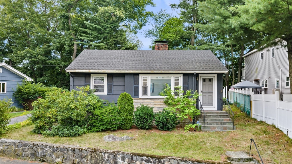 7 Edgehill Road Swampscott, MA 01907 - Photo 1 of 32 Gallery Image 1